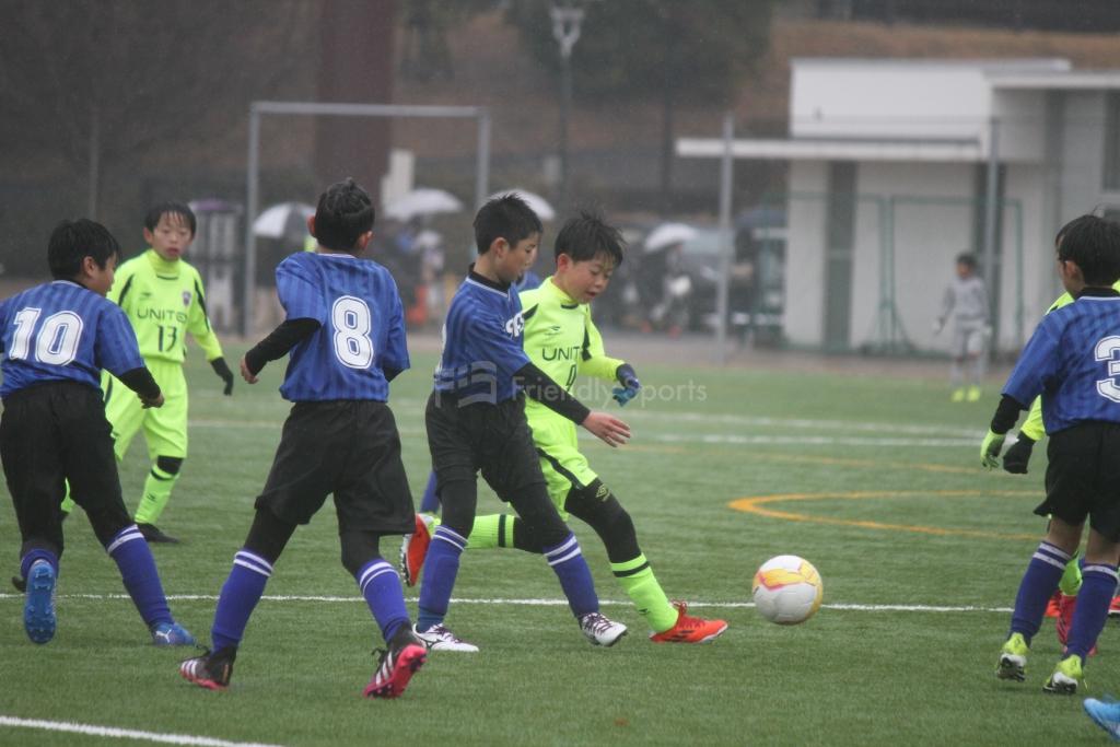 三篠 vs UTD　少年ジュニアサッカー（決勝戦）①