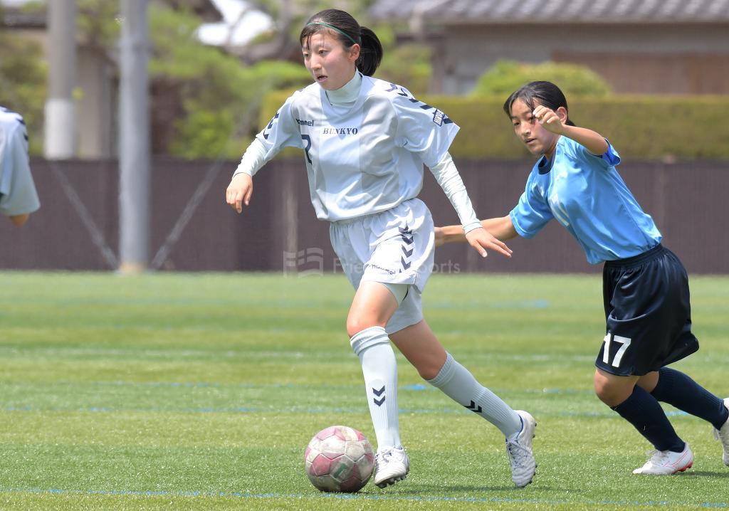 文教 vs スフィーダ備後府中 広島県女子サッカー大会