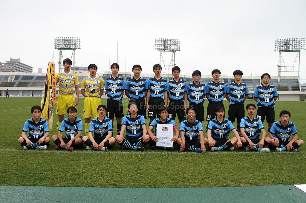 優勝は岡山学芸館　3日間の激闘を制する　中国高校サッカー新人大会