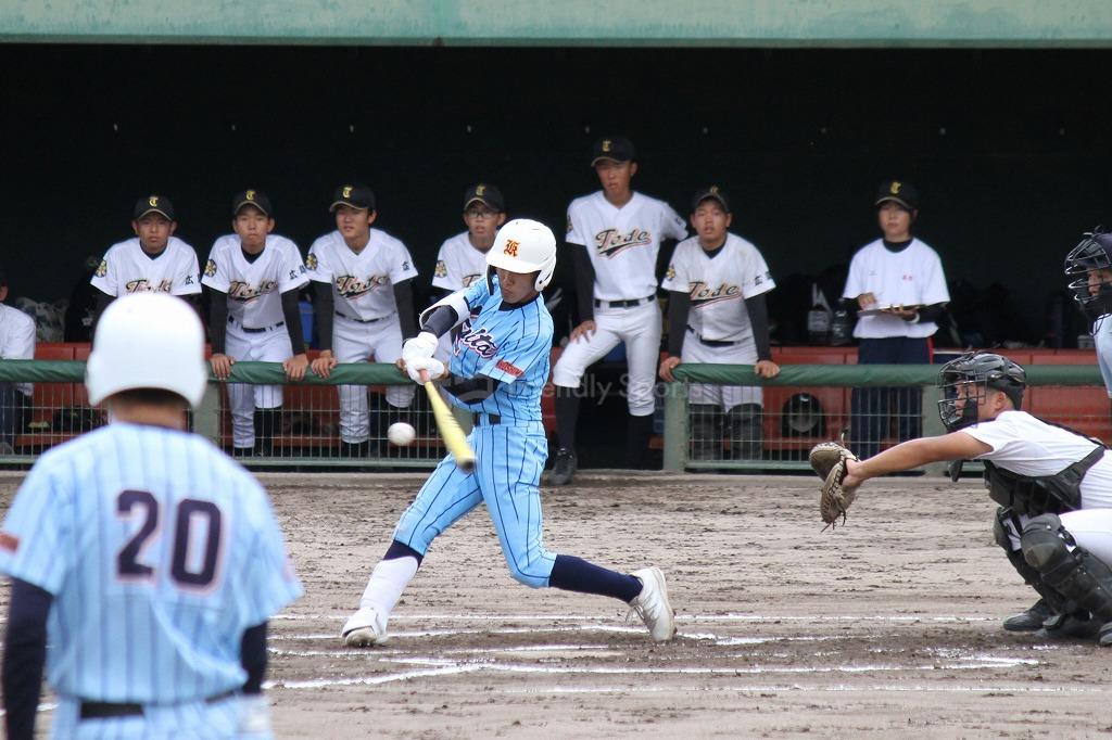 ベスト8が決まる　優勝候補敗れる波乱【秋季高校野球】