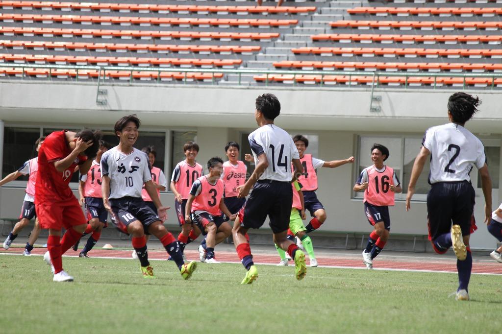 広島国泰寺 ー 高陽　【高校サッカー選手権】