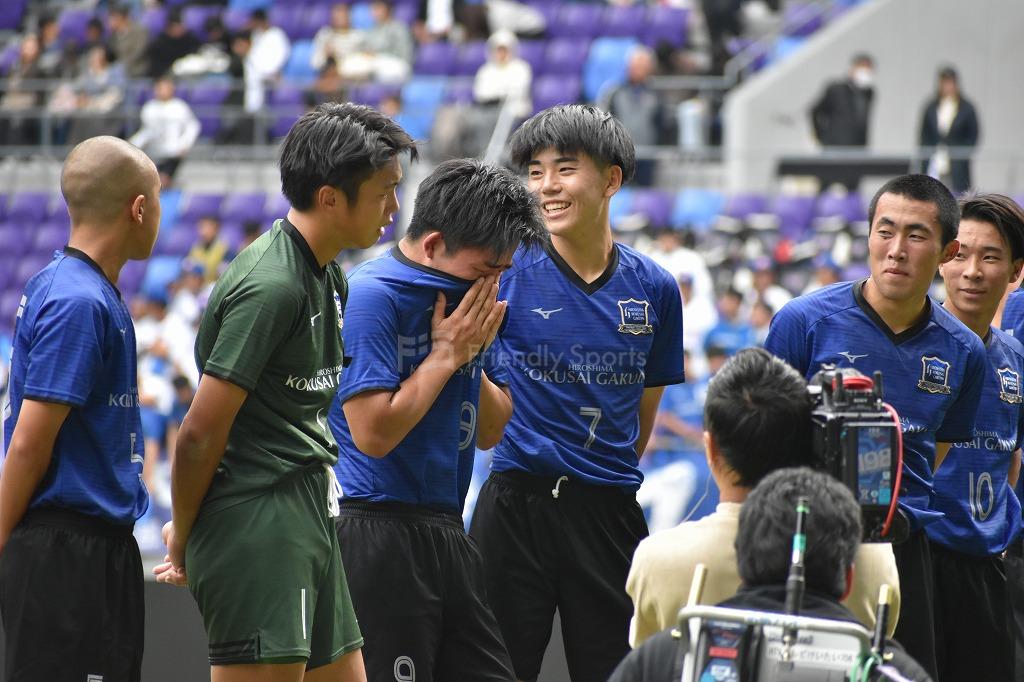 高校サッカー選手権　　決勝戦