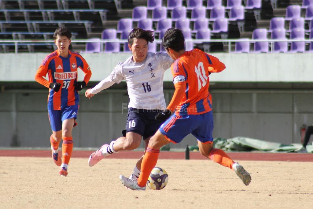 米子北 1年でプレミア復帰【高円宮杯プレミアPO】 米子北 1年でプレミア復帰【高円宮杯プレミアPO】