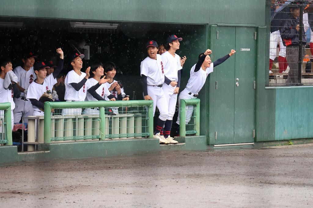 決勝戦は降雨のため継続試合へ【高校軟式野球】