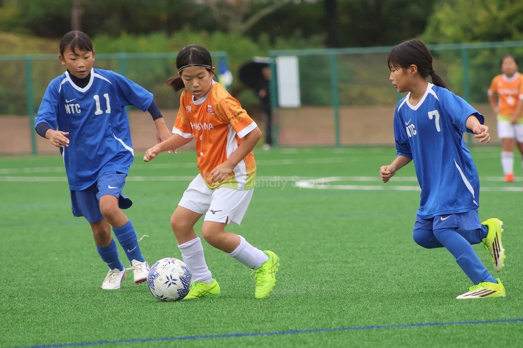 広島もみじ ー NBS　【Girls  Soccer Festival U-10】