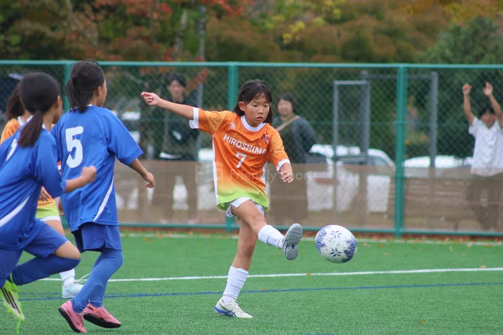 広島もみじ ー NBS　【Girls  Soccer Festival U-10】